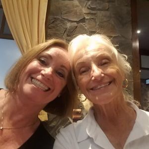 Meet your Posher, Connie